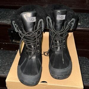 Men’s Ugg Butte Boots size 9.5